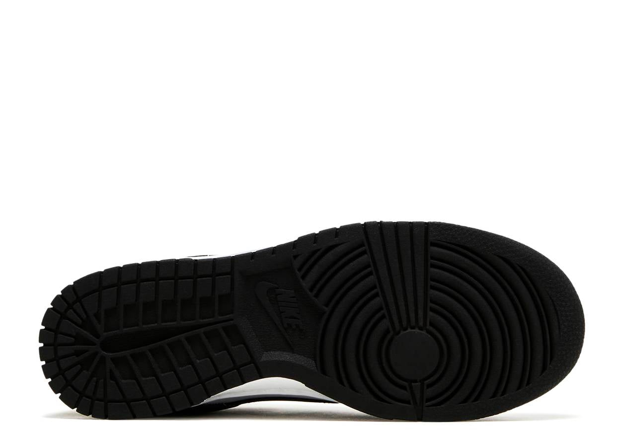 Nike Dunk Low ‘Black White’ W