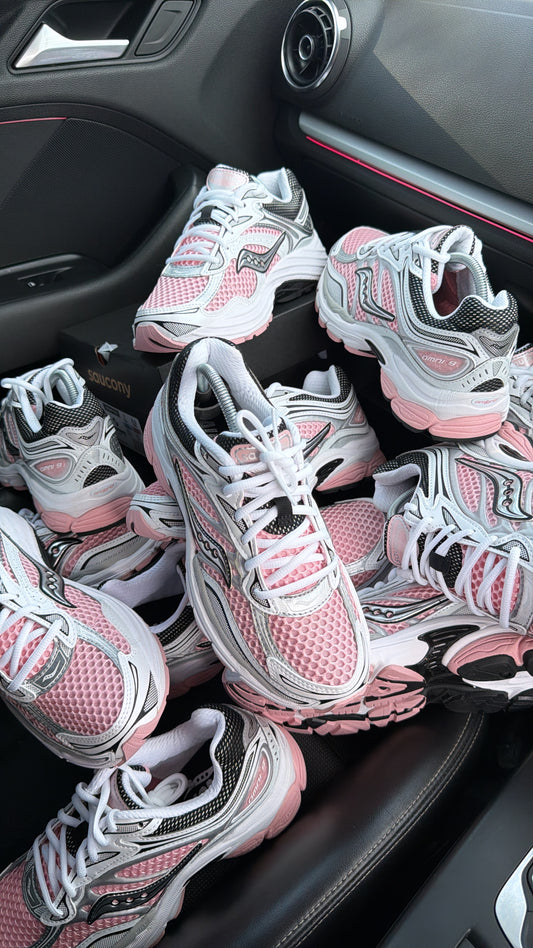 Saucony Omni 9 ‘Summer Pink’
