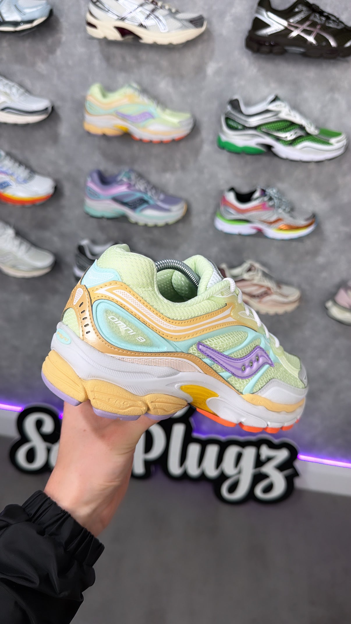 Saucony Omni 9 ‘Yellow Purple’