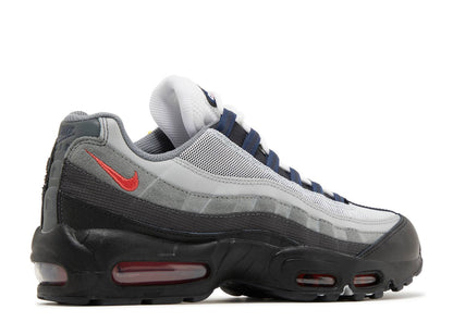 Nike AirMax 95 ‘Smoke Grey Track Red’