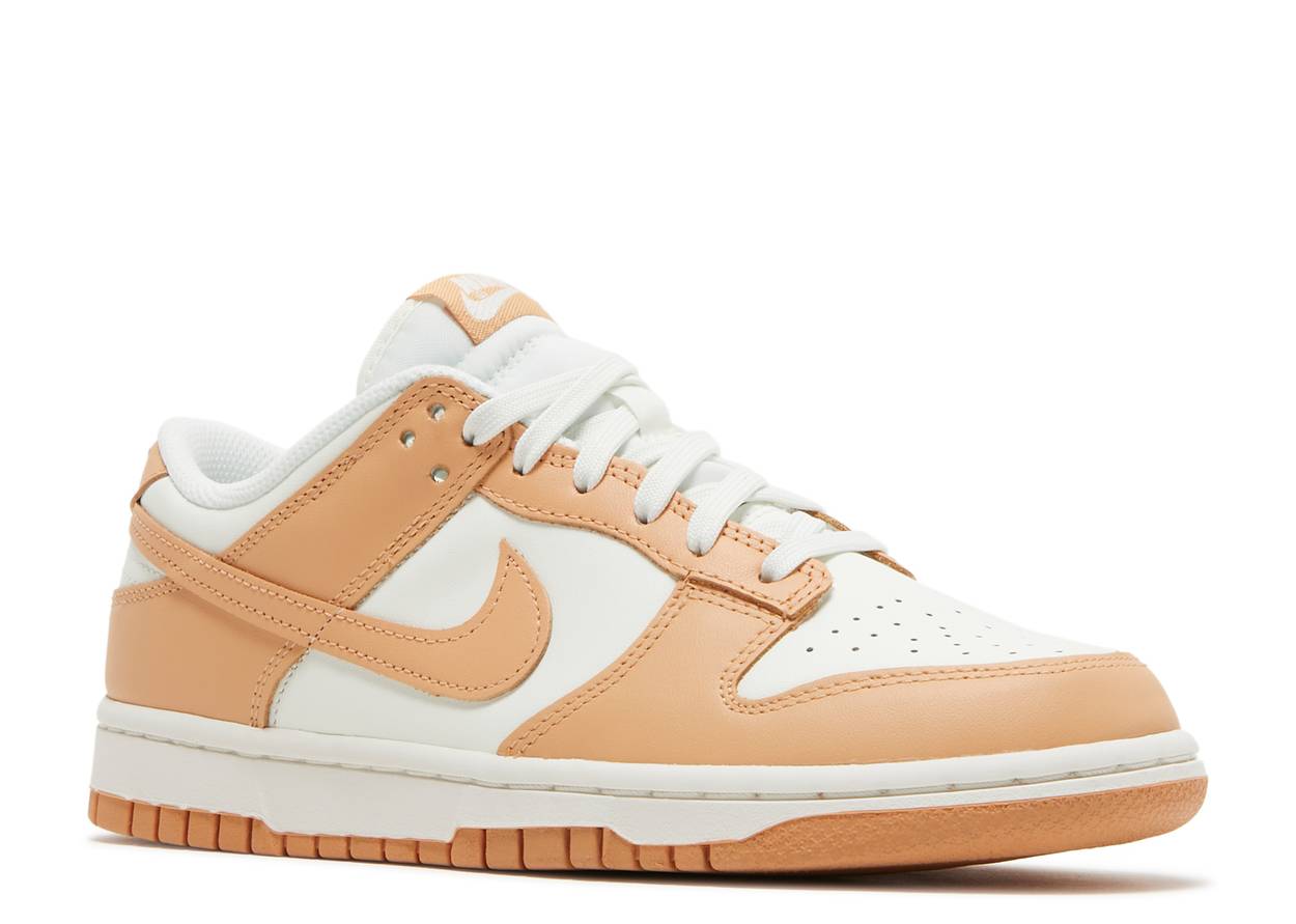 Nike Dunk Low ‘Harvest Moon’ W